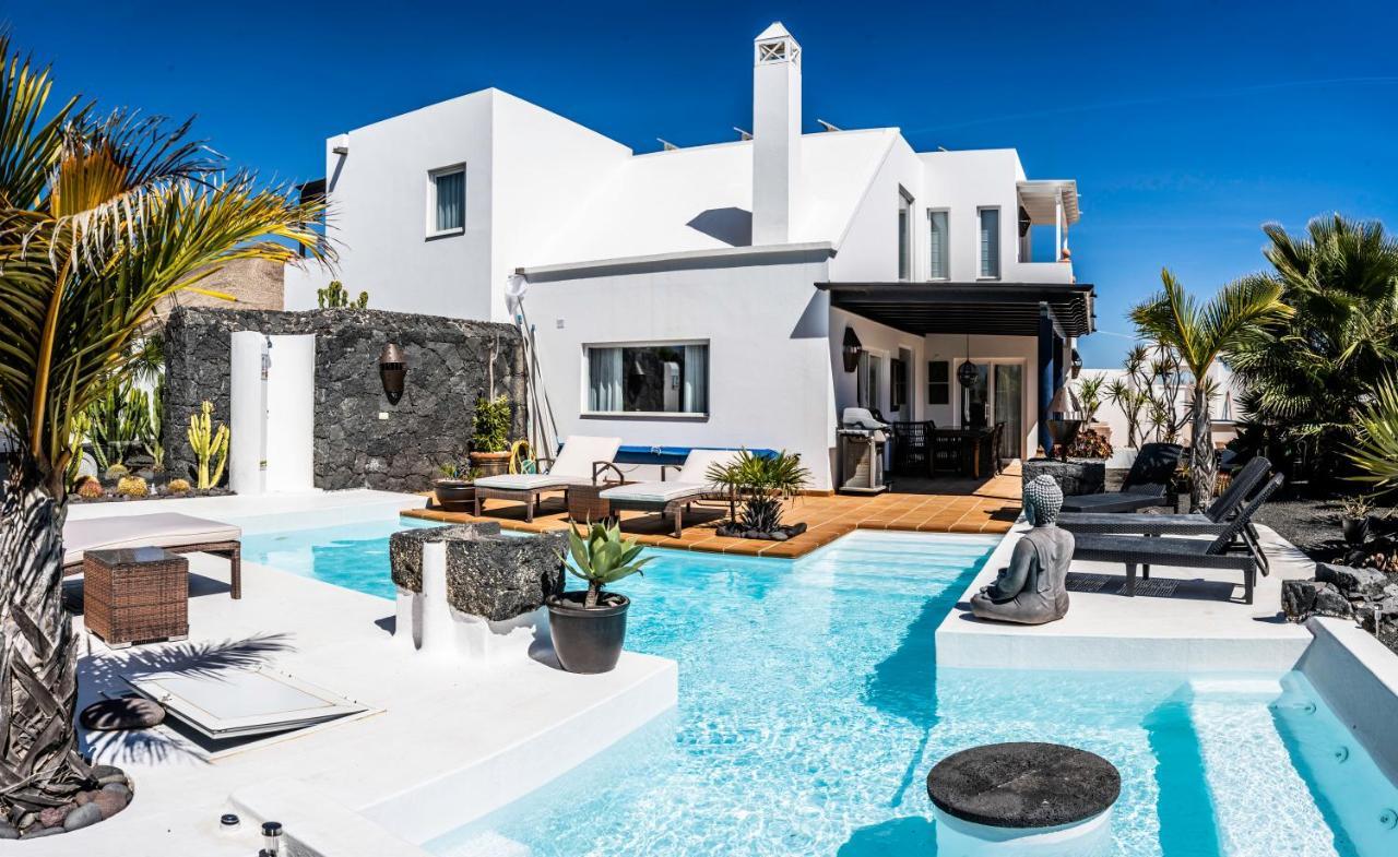 Villa Canis Tias Luaran gambar